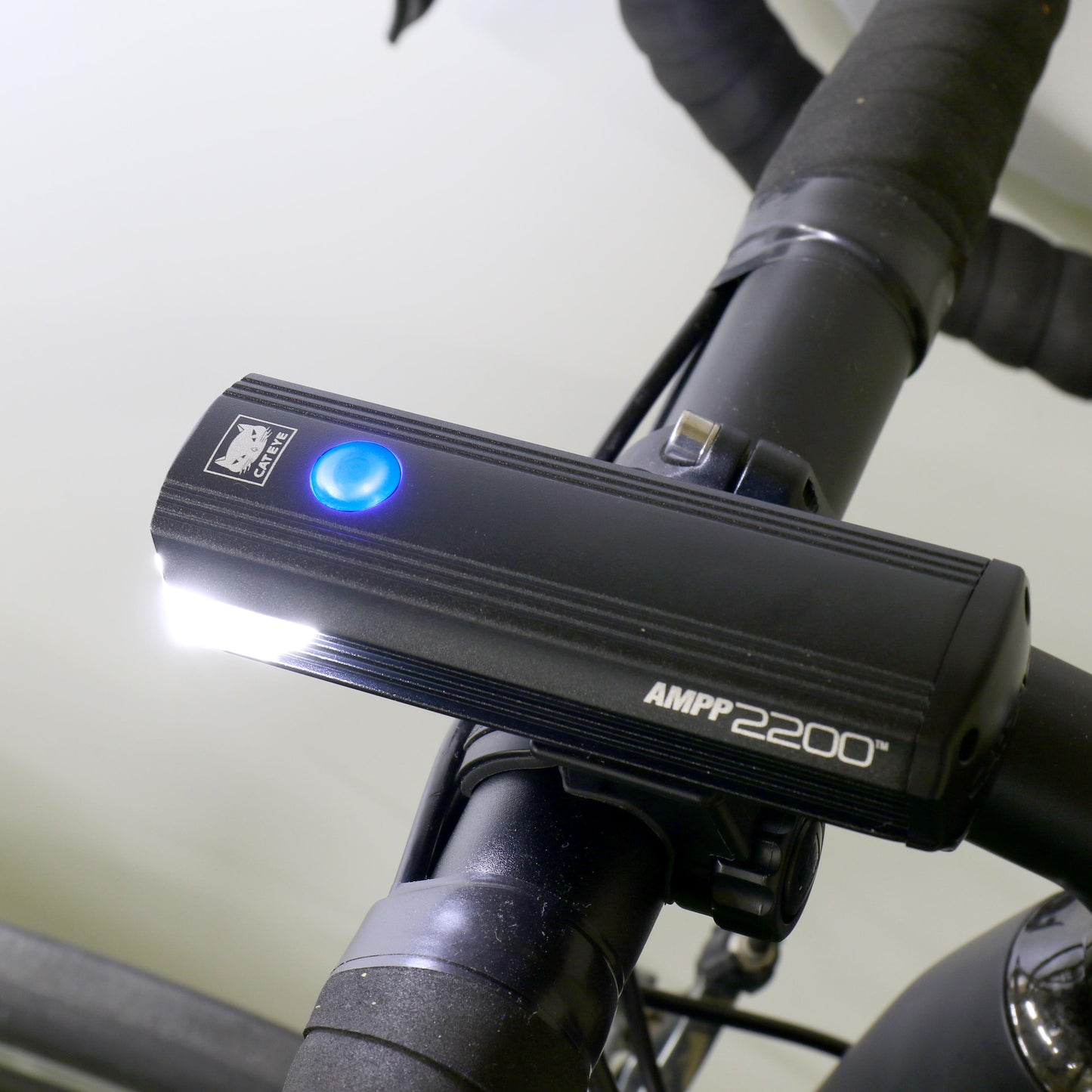 AMPP 2200 Front Bike Light